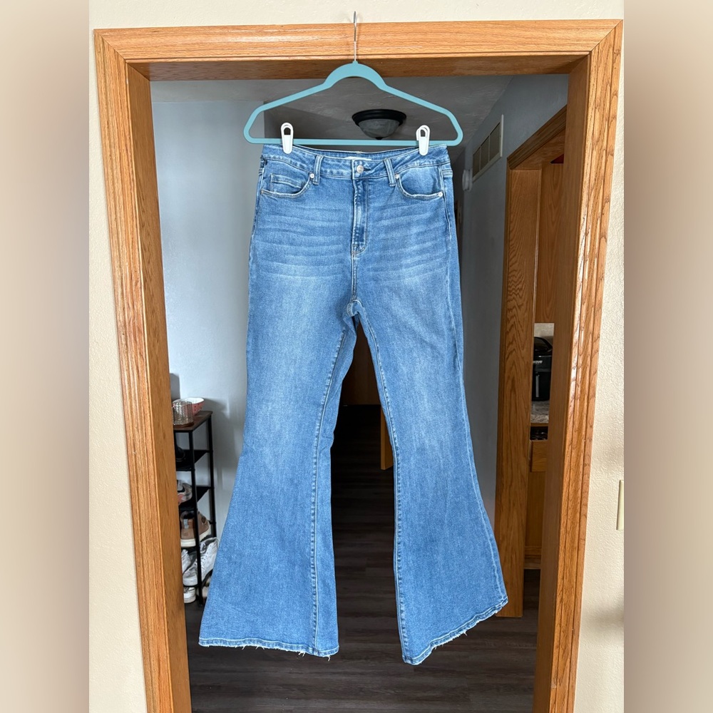 Zenana Flare Jeans